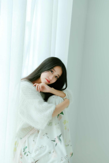 未婚女子